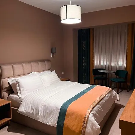 Eder Hotel 3*
